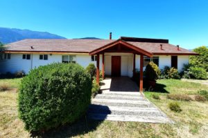 Casa en Ranco con insuperable vista y acceso a lago